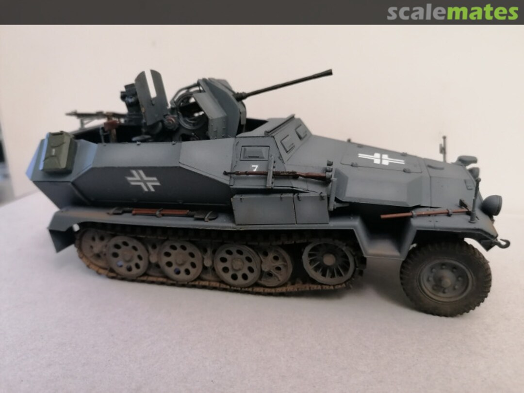 View album, image #1