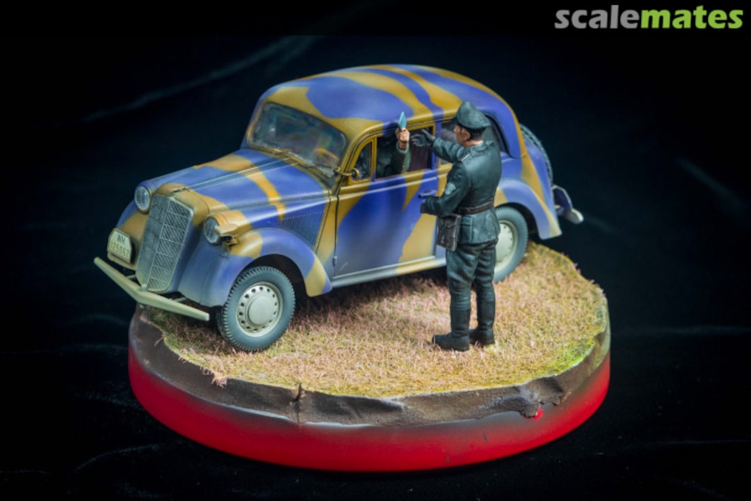 View album, image #1