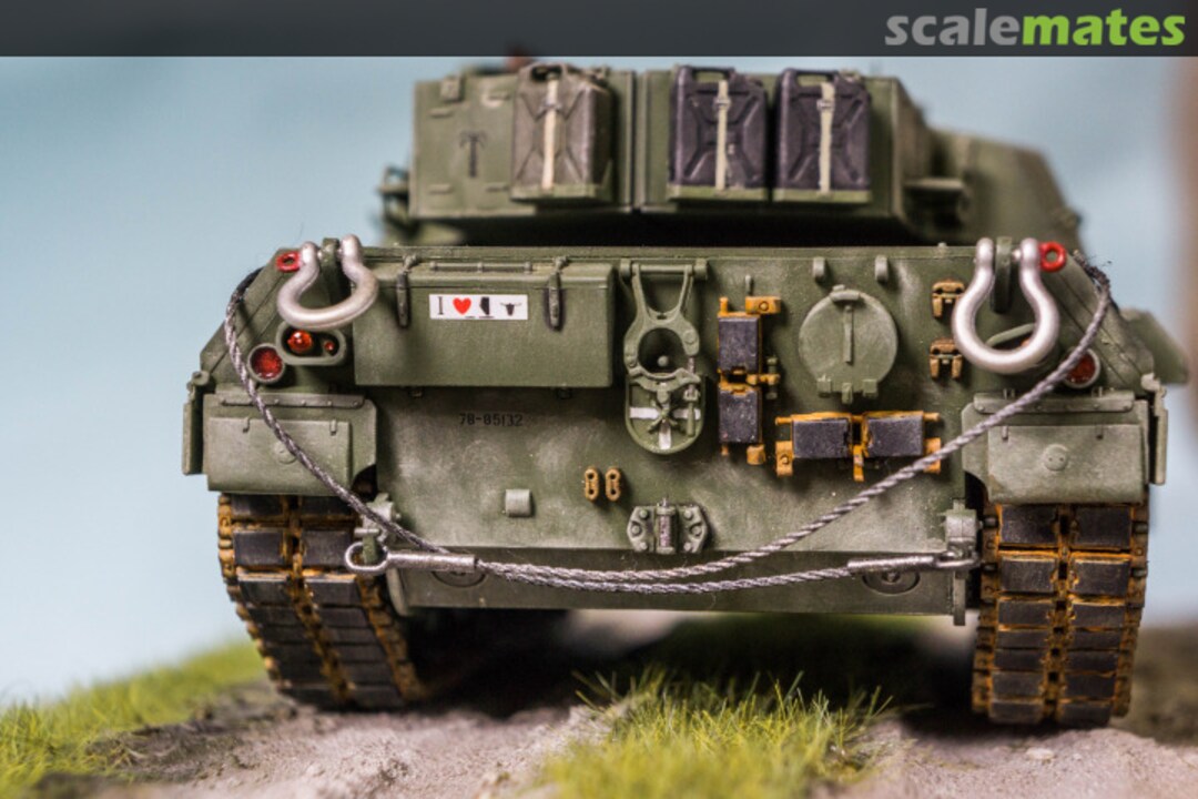 View album, image #1