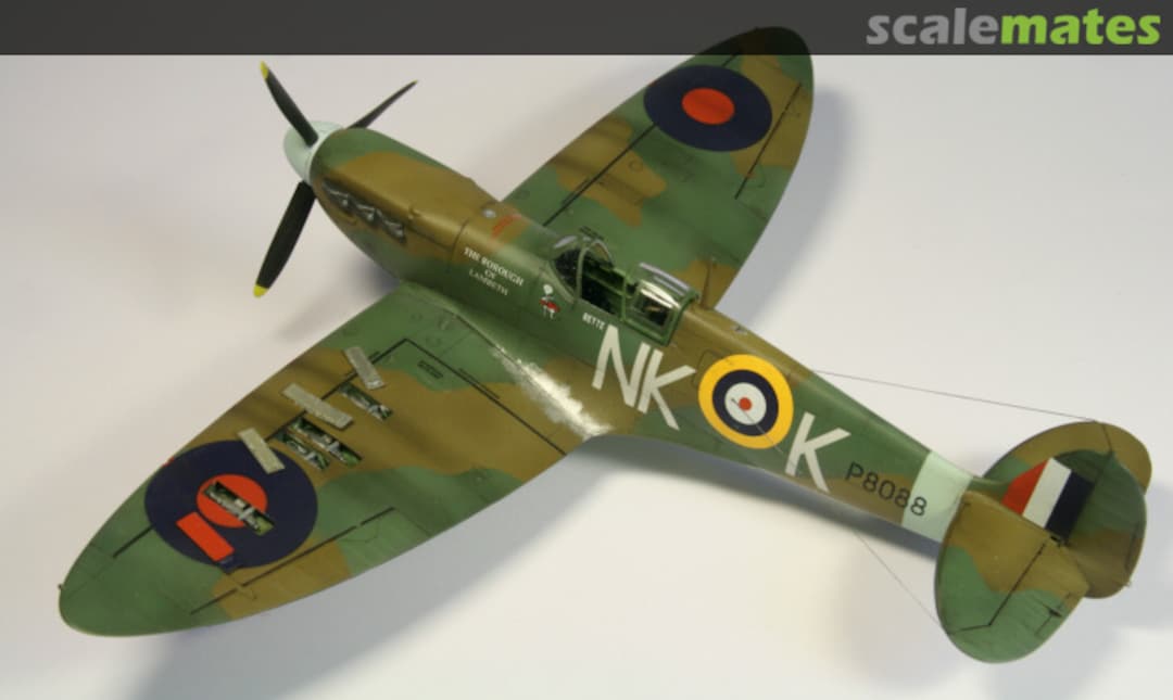 View album, image #1