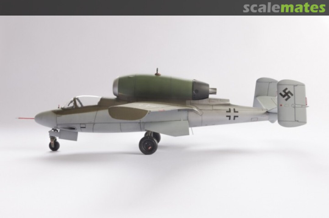 View album, image #1