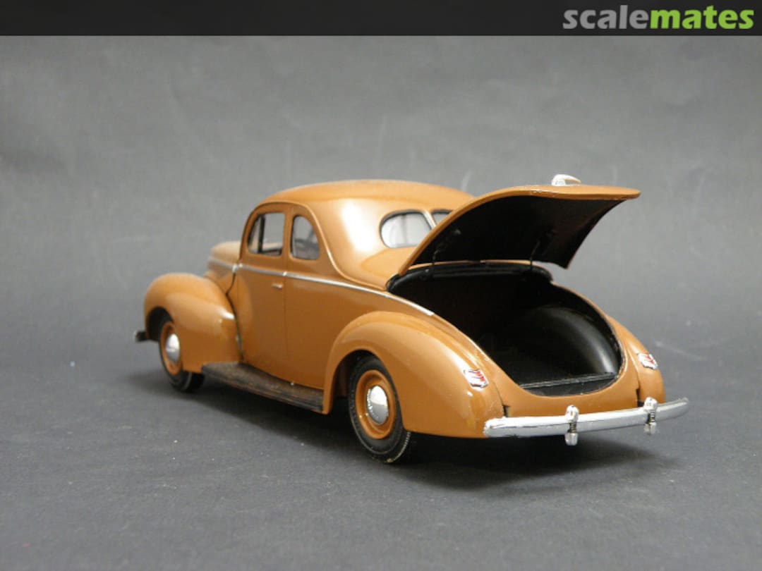 View album, image #1