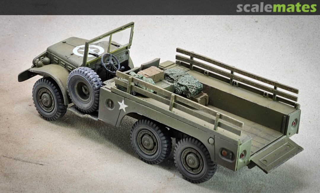 View album, image #4