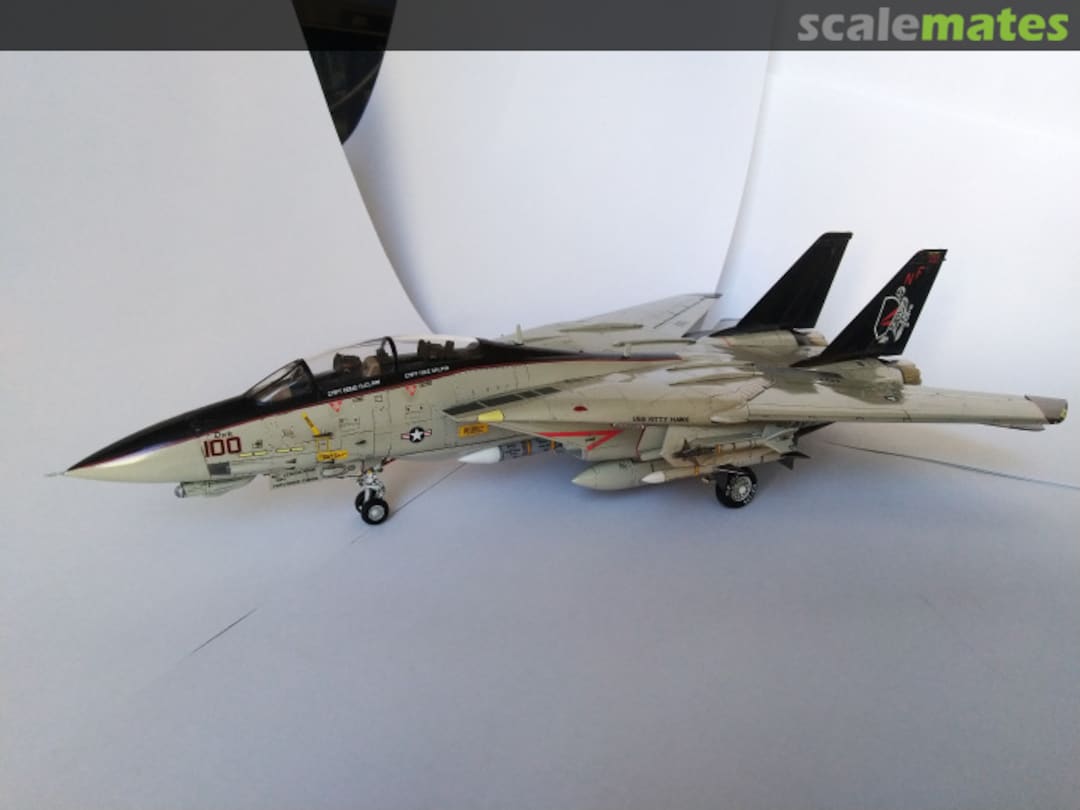 View album, image #1