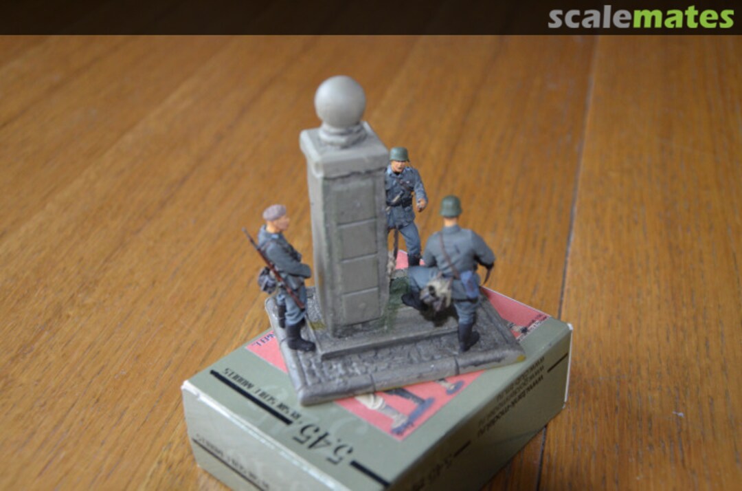 View album, image #1