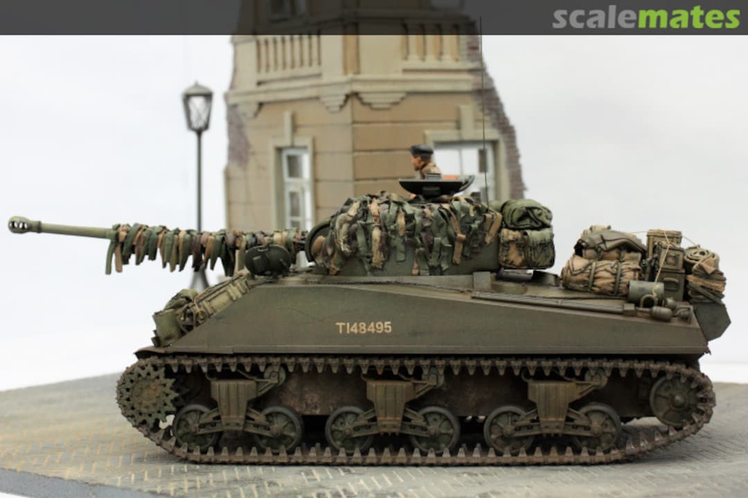 View album, image #1