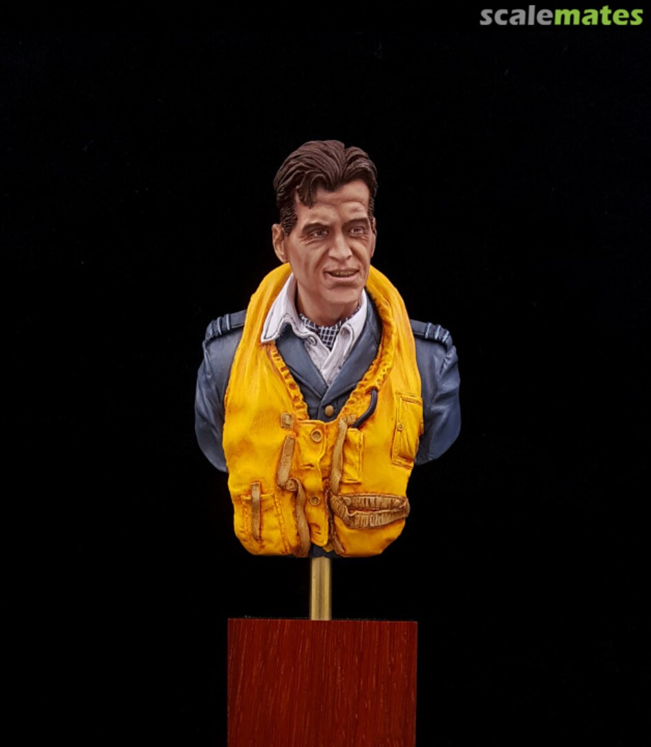 View album, image #3