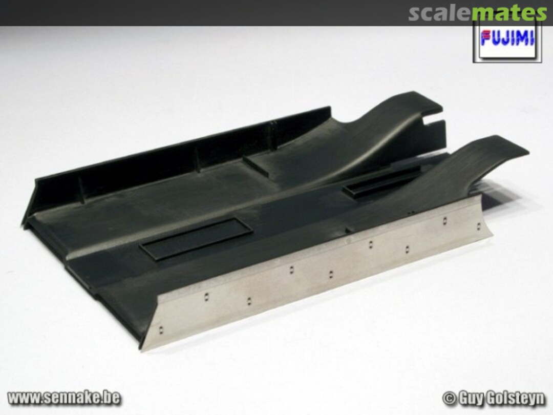 View album, image #1