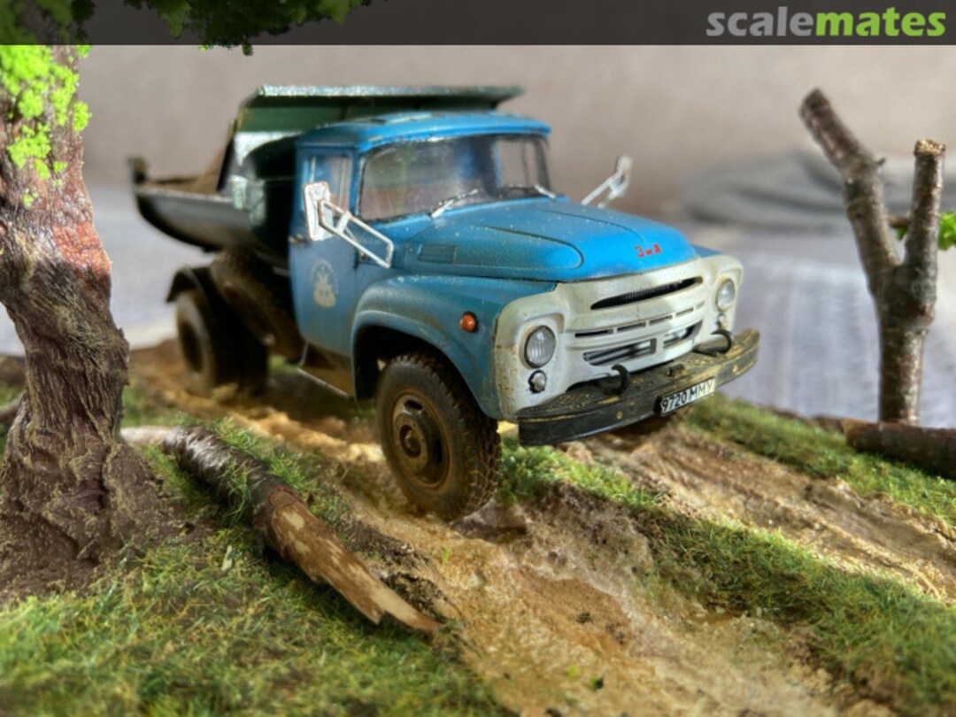 View album, image #2