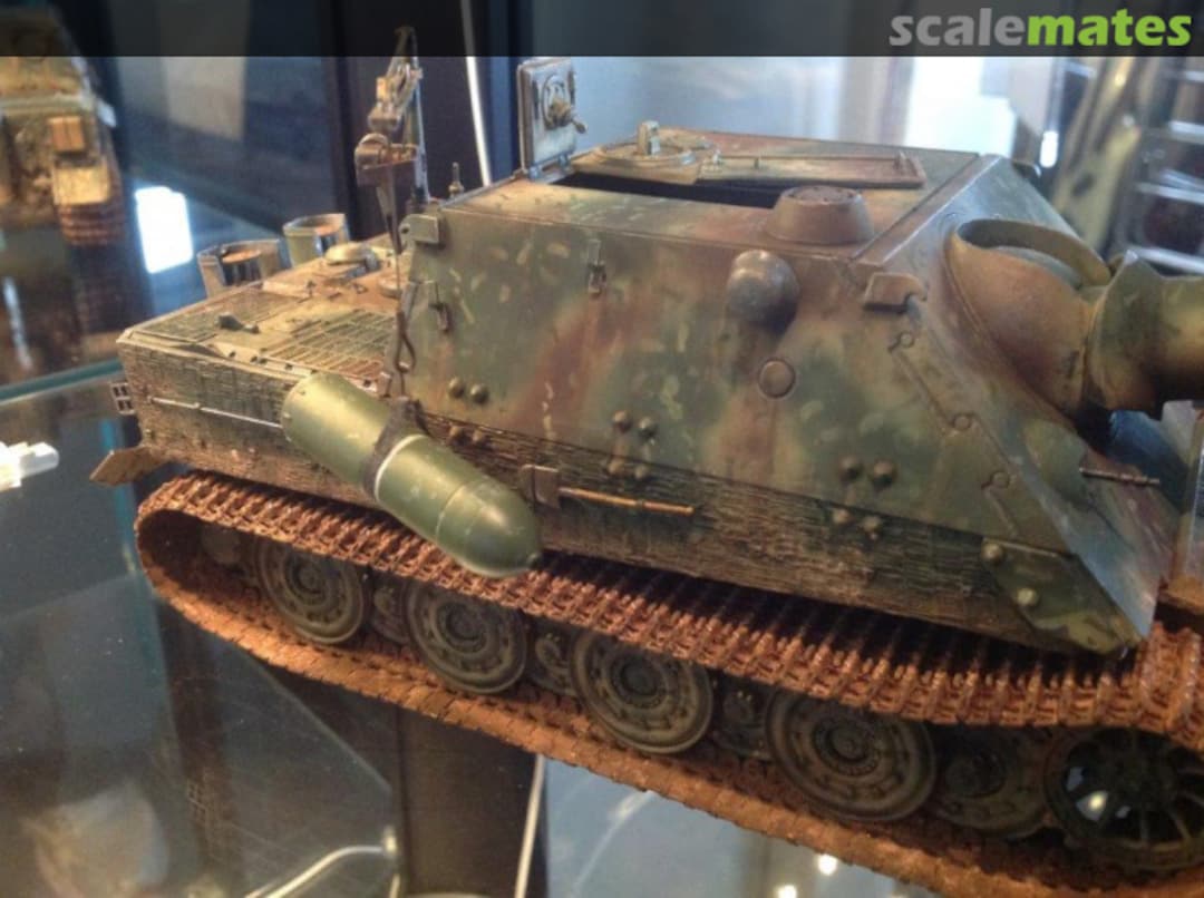 View album, image #1