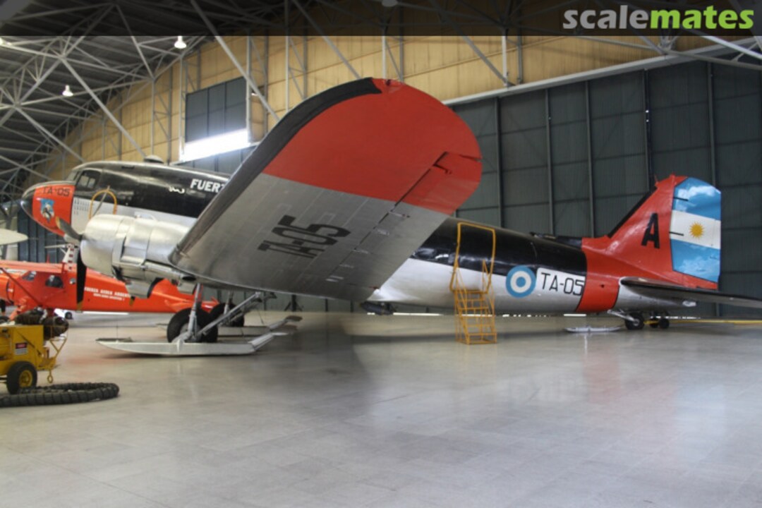 View album, image #1