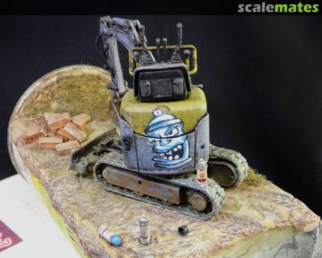 View album, image #1