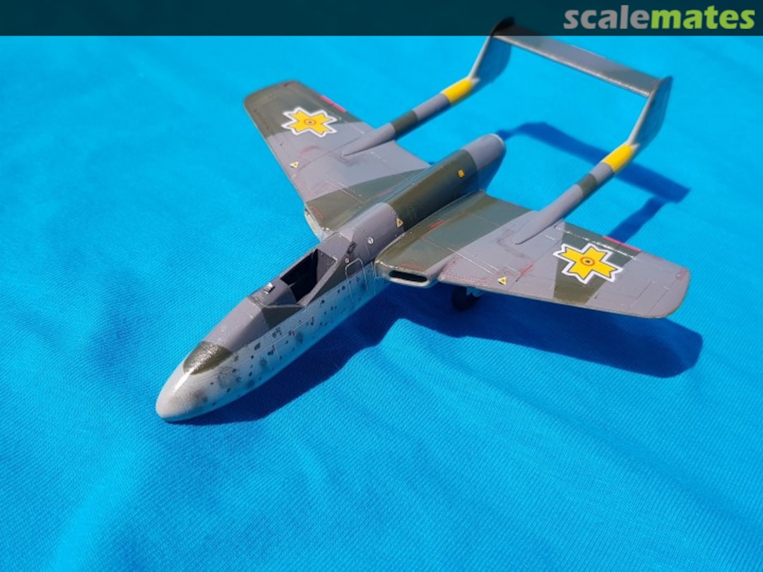 View album, image #1