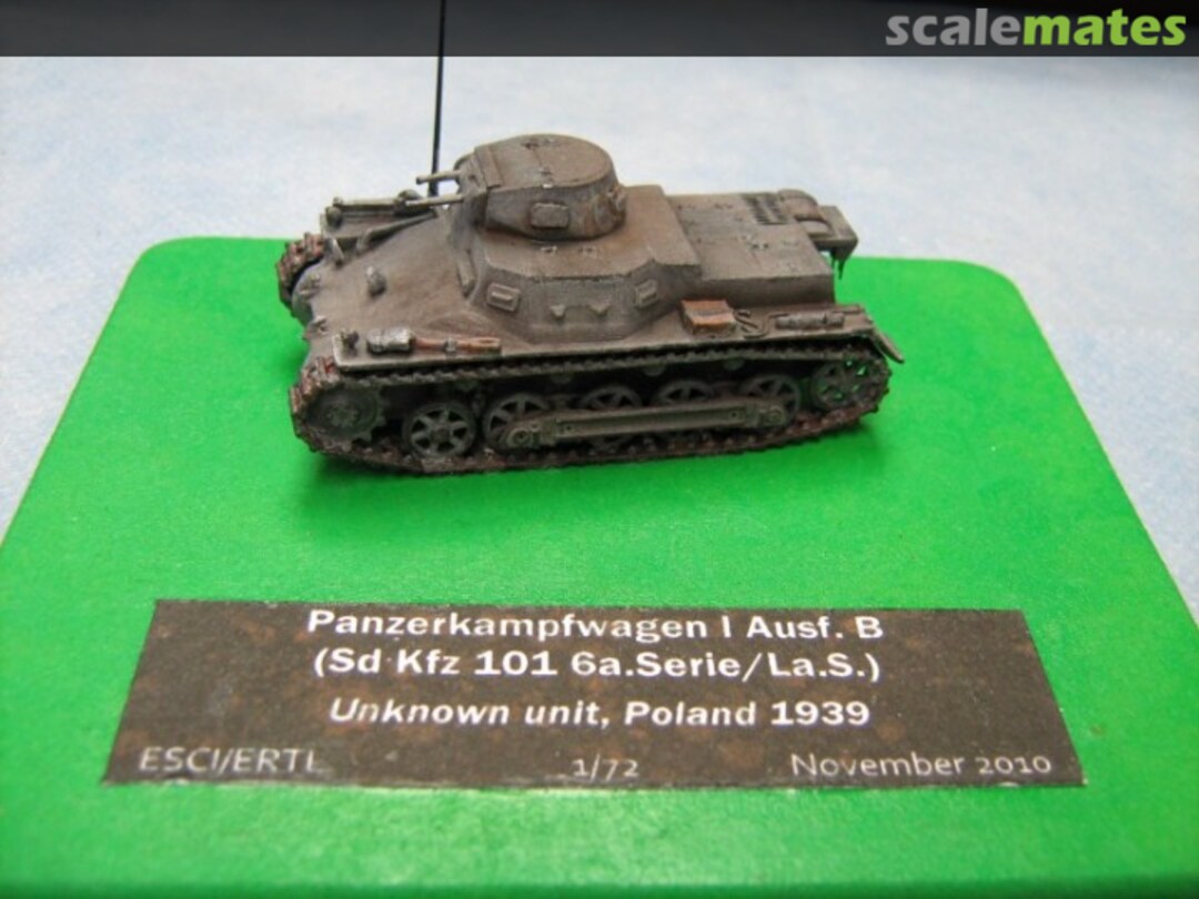 View album, image #1