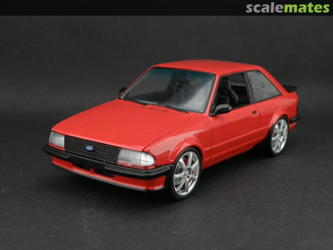 View album, image #1