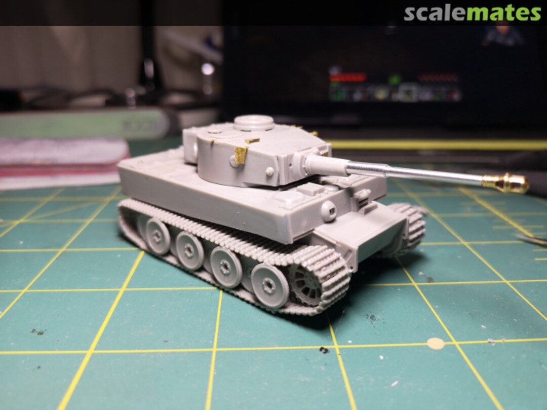 View album, image #1