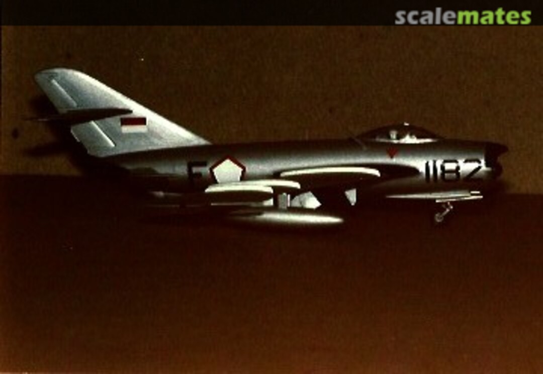 View album, image #1