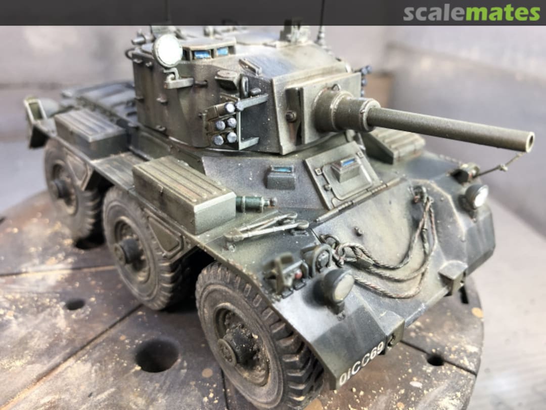 View album, image #1