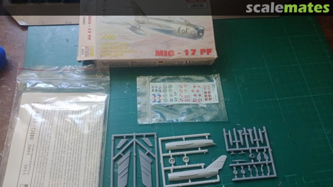 View album, image #1