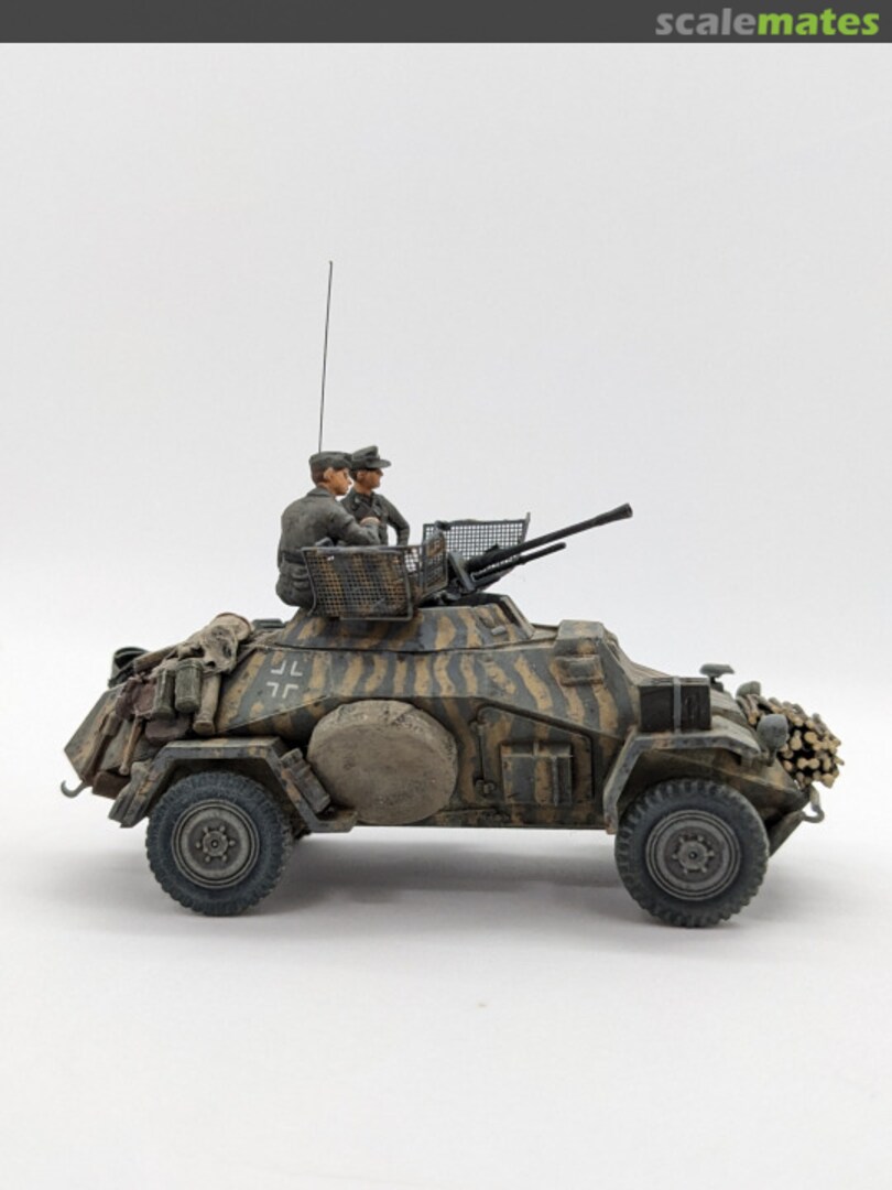 View album, image #9