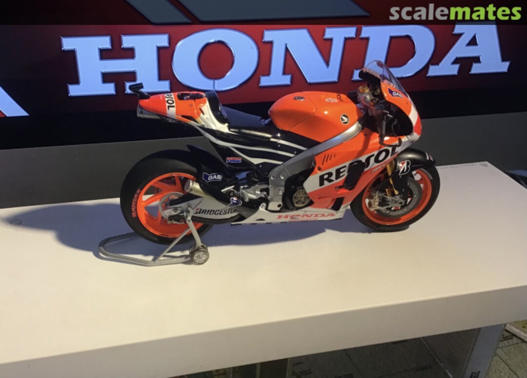 View album, image #37