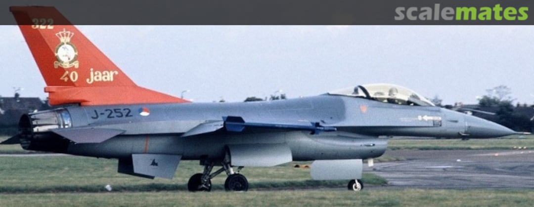 View album, image #1