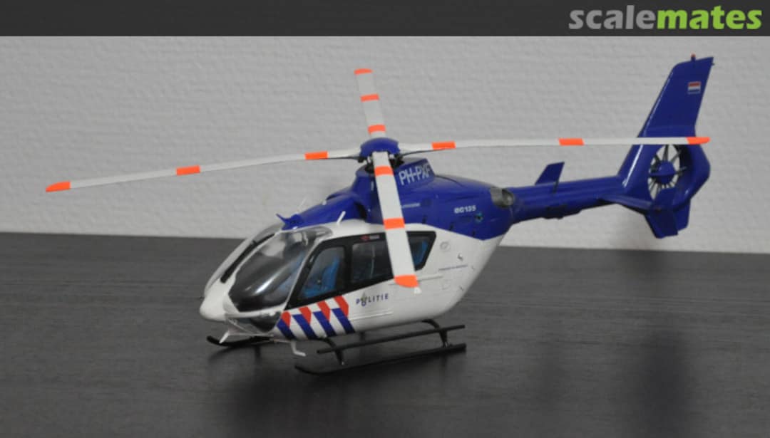 View album, image #1