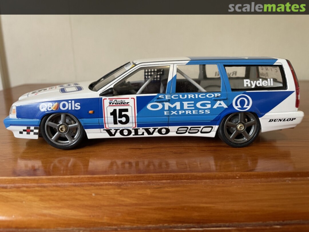 View album, image #1