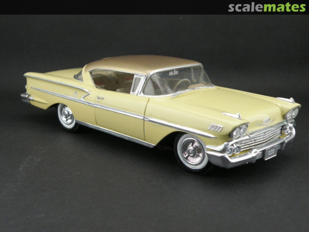 View album, image #1