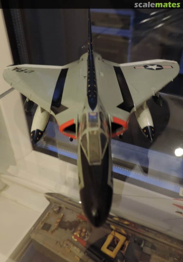 View album, image #1