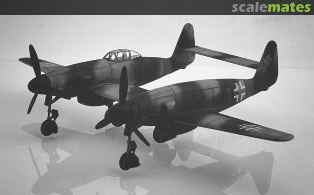 View album, image #1