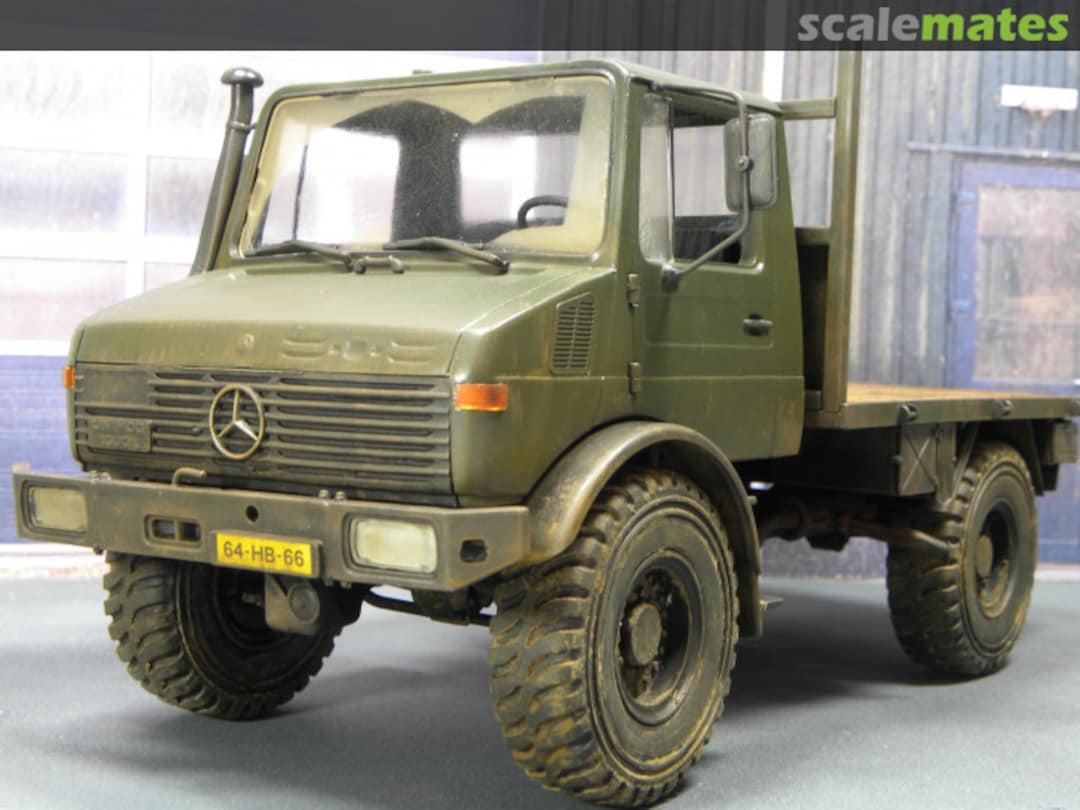 View album, image #2