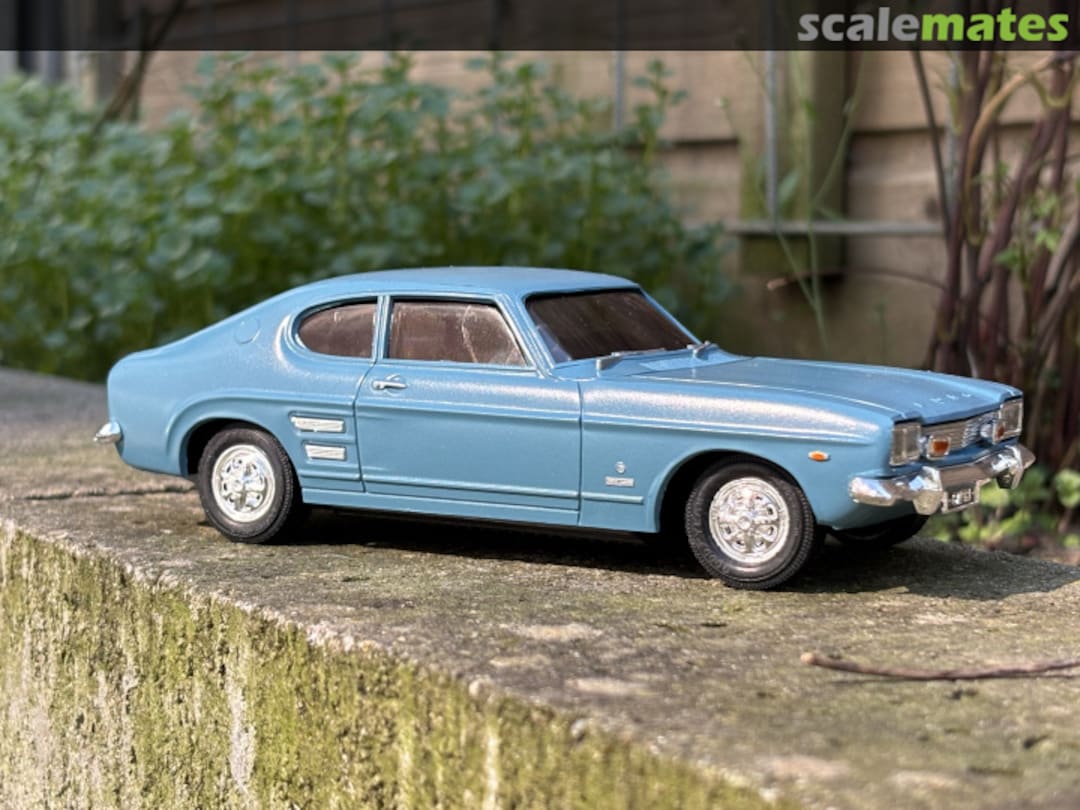 View album, image #1