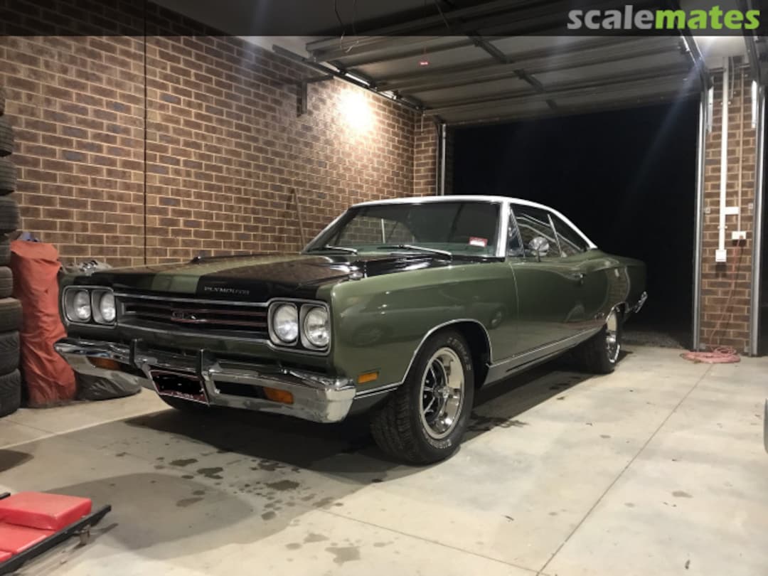 View album, image #1