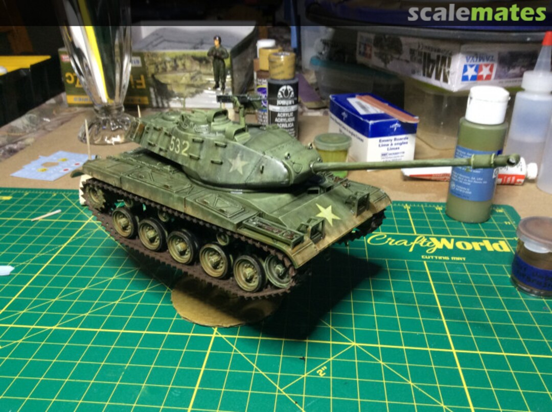 View album, image #1