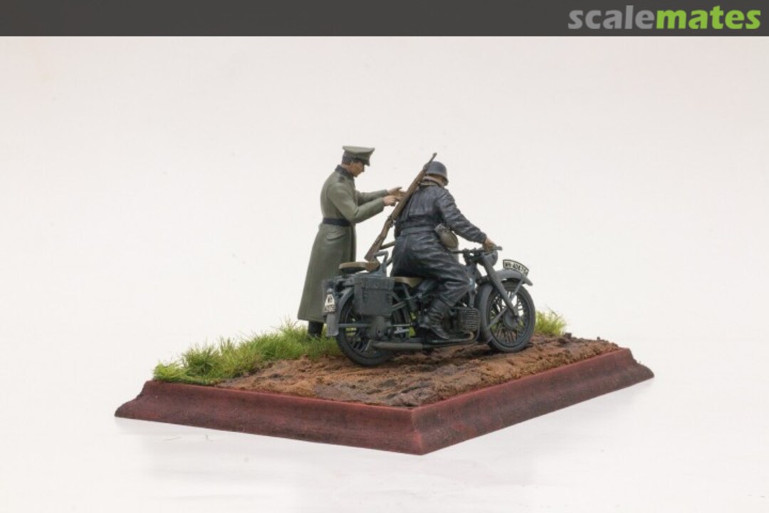 View album, image #1