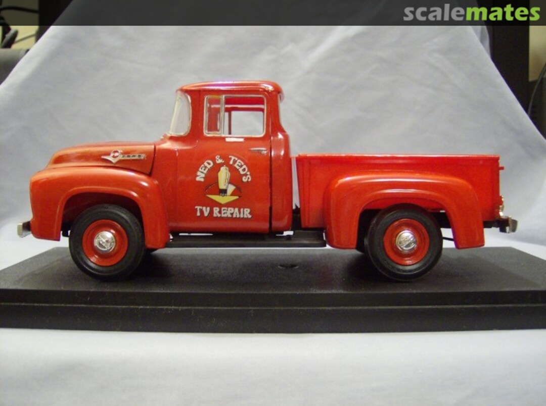 View album, image #1