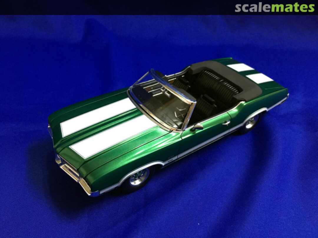 View album, image #1