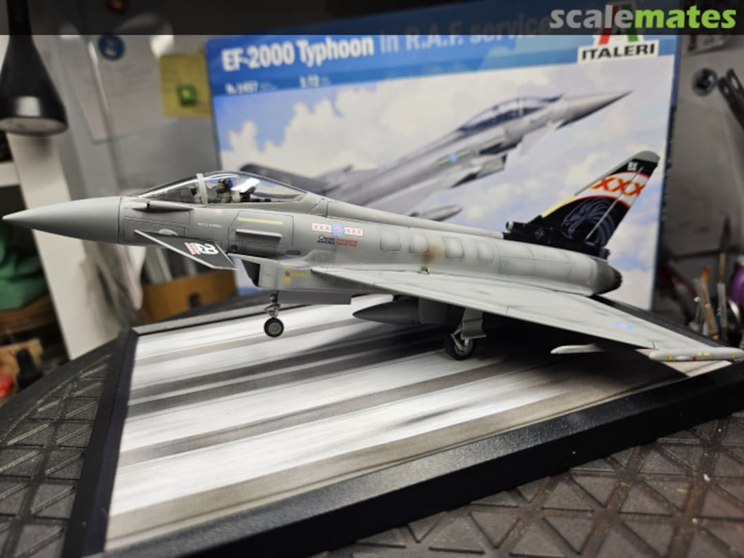 View album, image #1