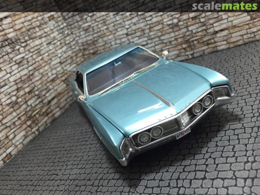 View album, image #1 View album, image #1