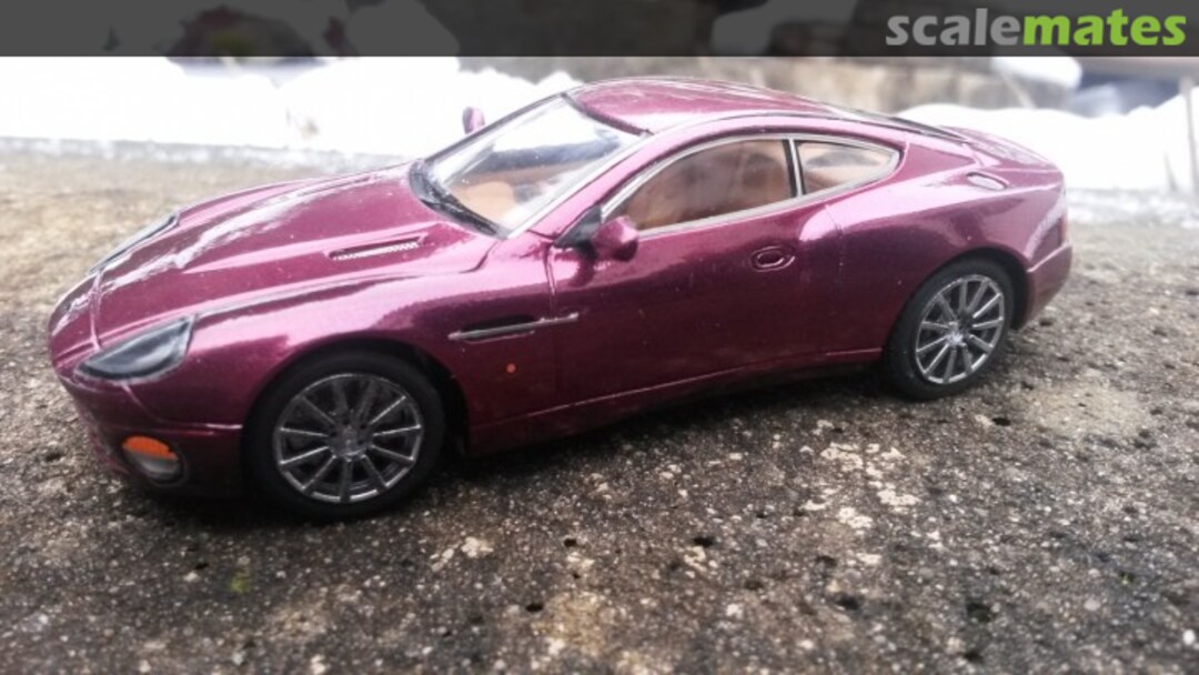 View album, image #1