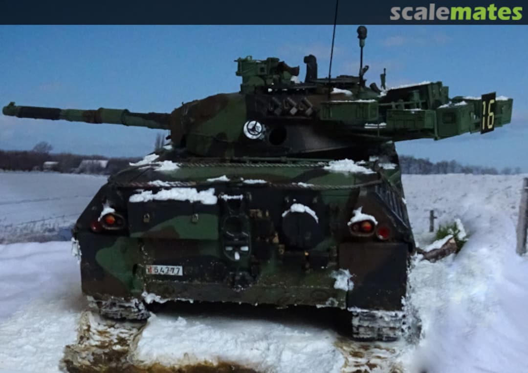 View album, image #1