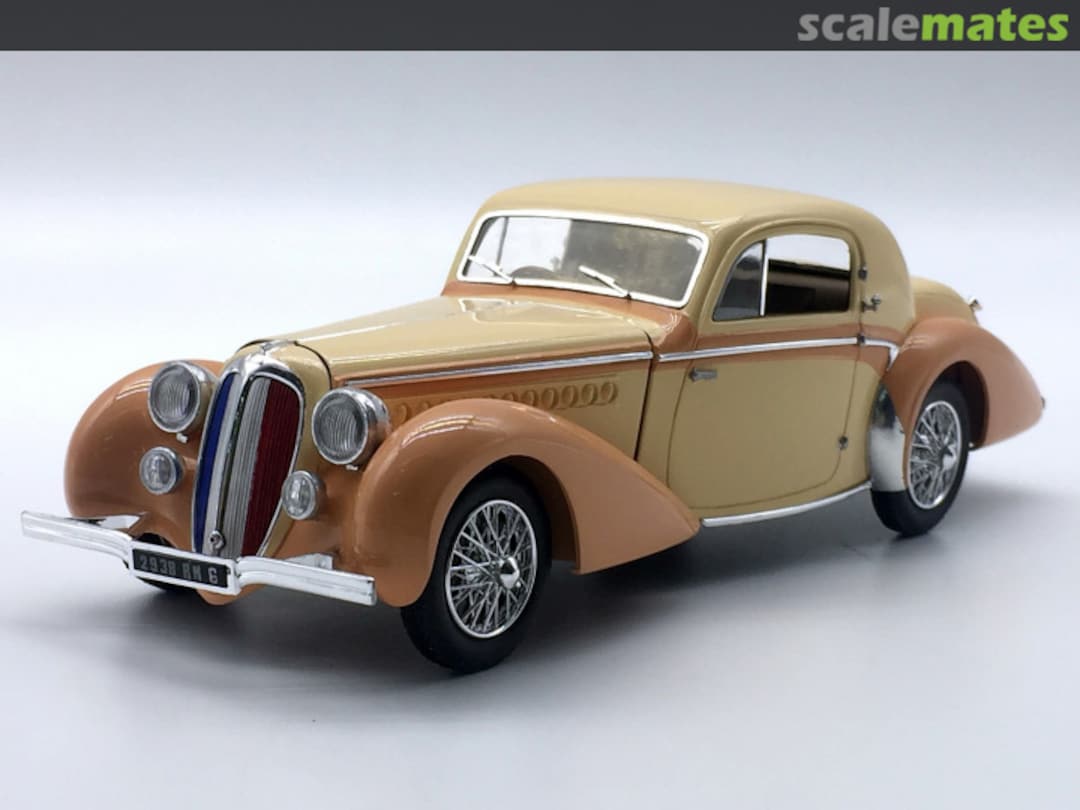 View album, image #1