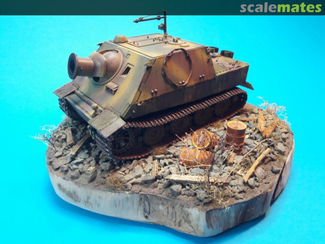 View album, image #2