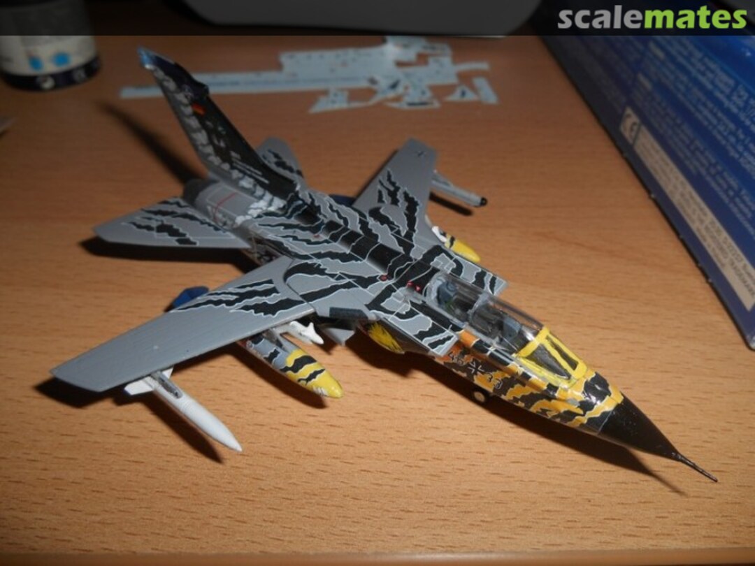 View album, image #1