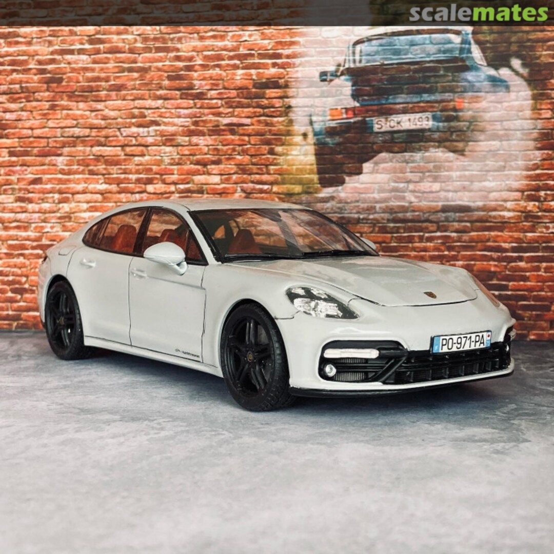 View album, image #1