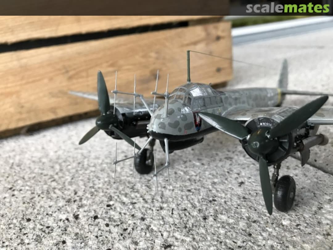 View album, image #3