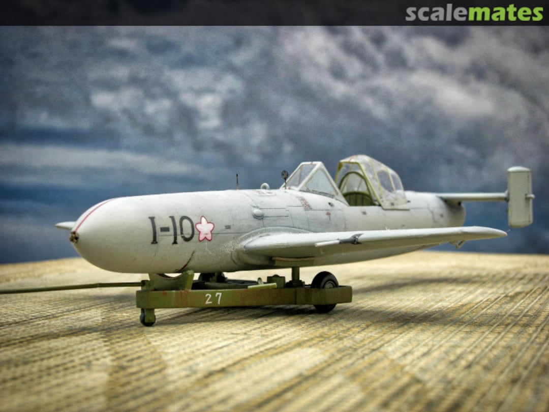 View album, image #1