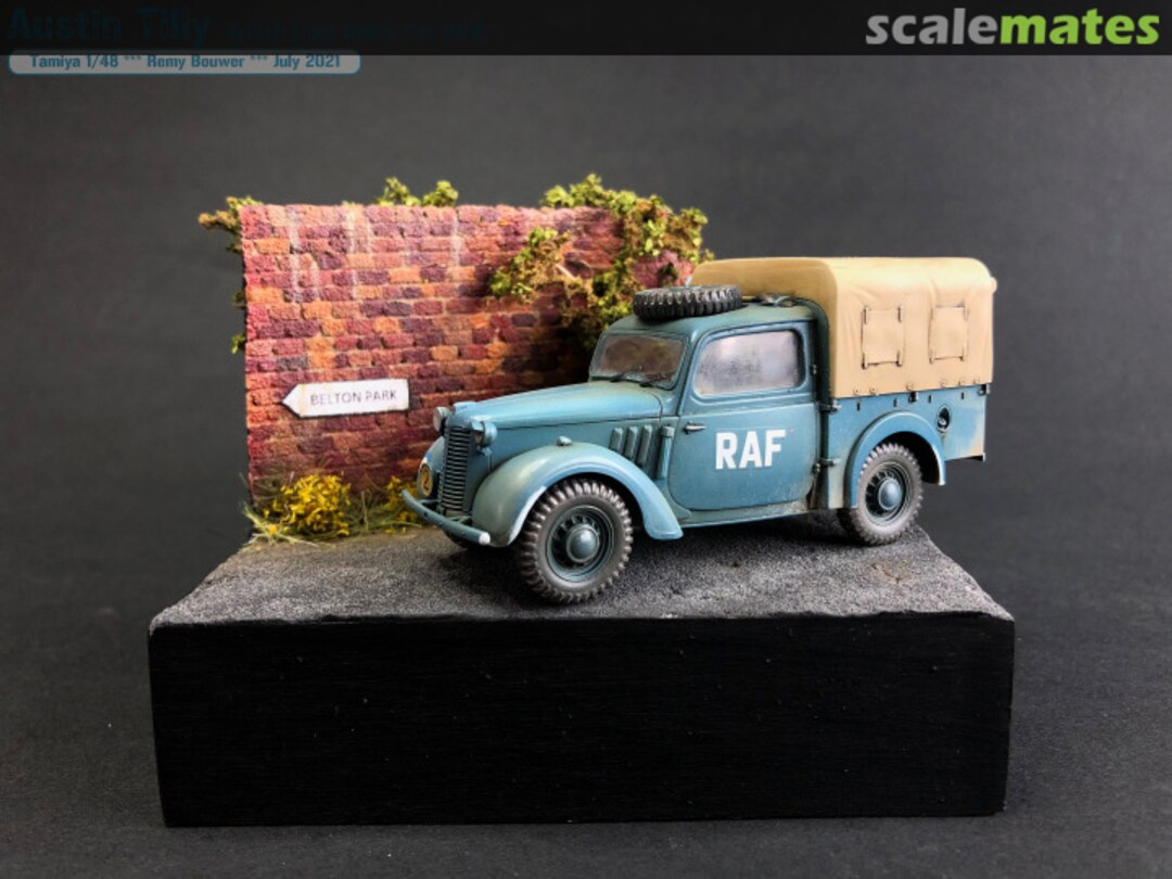 View album, image #1