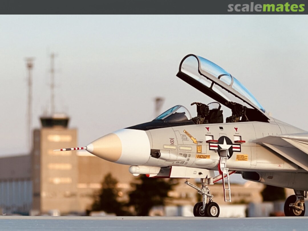 View album, image #1